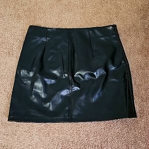 Leather Short Skirt XL